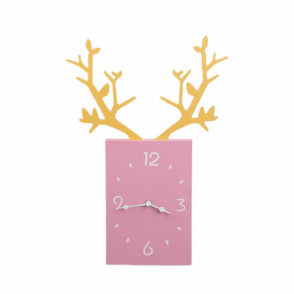 Design seinäkello peuran sarvilla