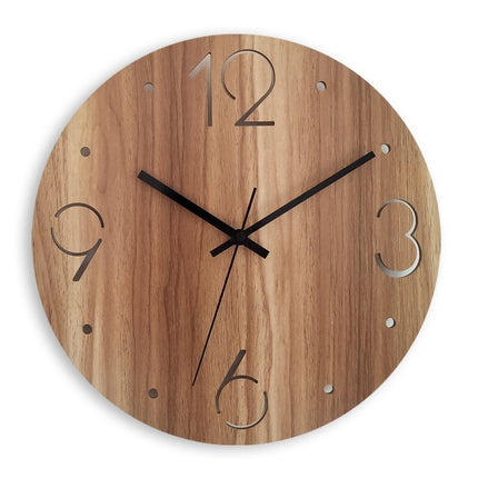 Yksinkertainen keltainen seinäkello olohuoneeseen