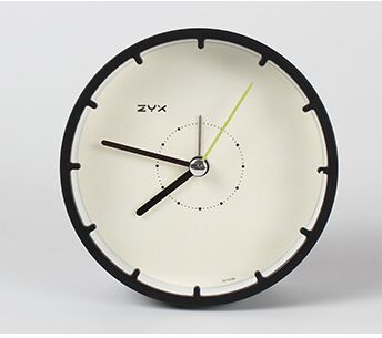 Moderni pyöreä pöytäkello ilman numeroita