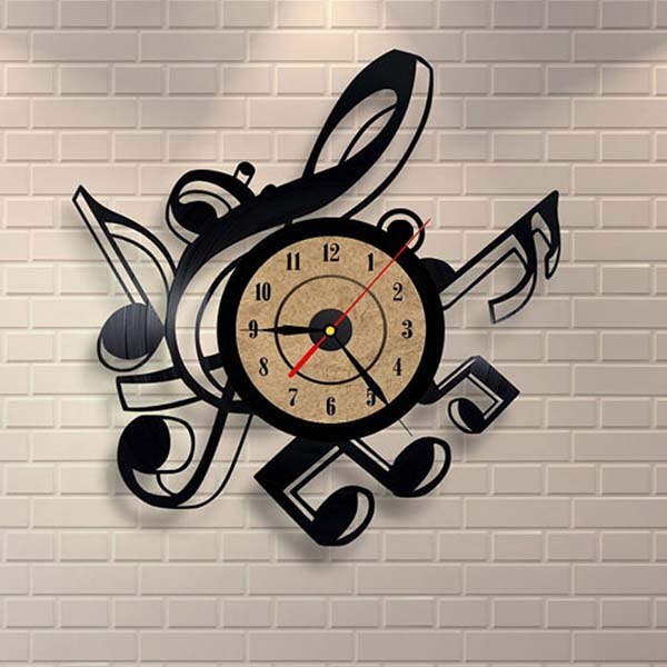 Musiikki vinyylikello nuoteilla