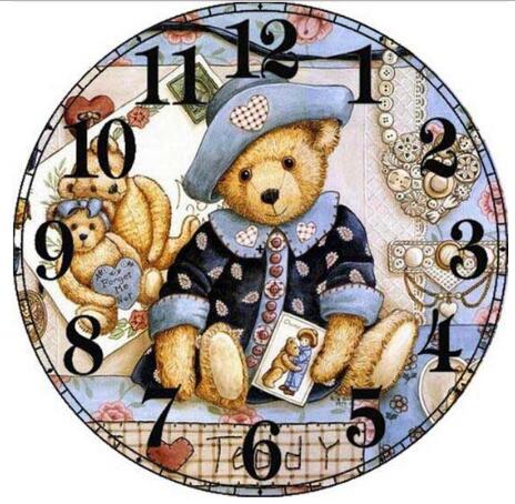 Maalaistyylinen seinäkello roomalaisilla numeroilla