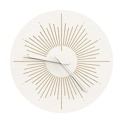 Moderni puinen seinäkello aurinkokuviolla