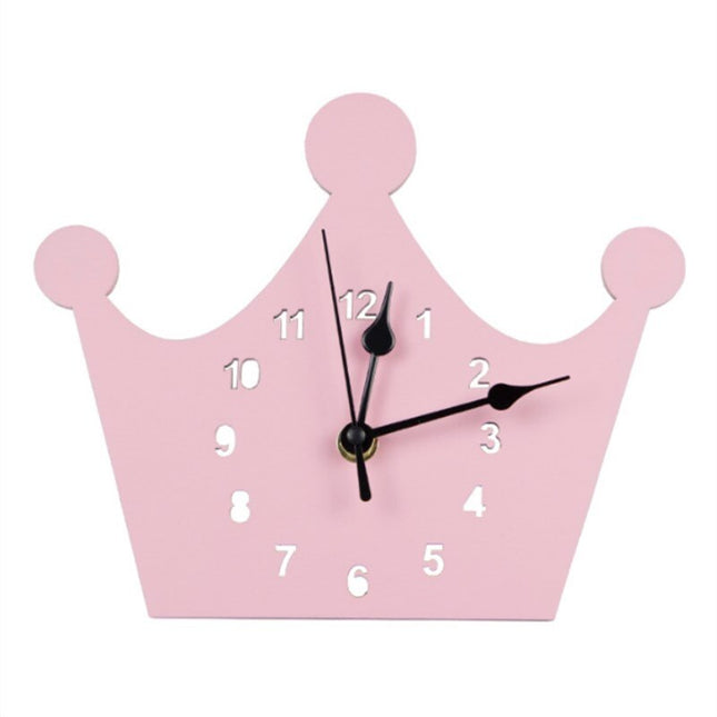 Leikkisä jäniksen muotoinen seinäkello