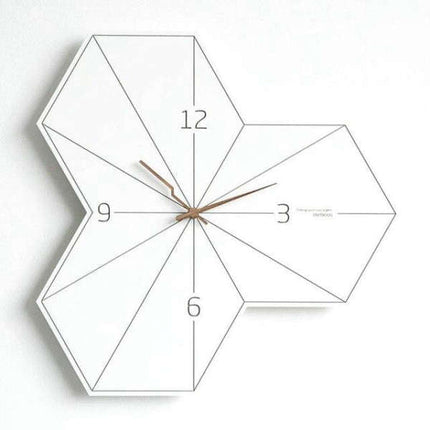 Moderni geometrinen design-seinäkello