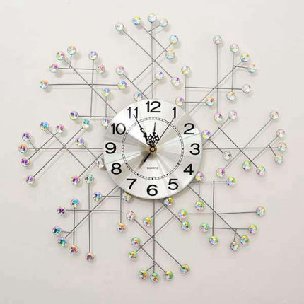 Suuri moderni design-seinäkello kristalleilla