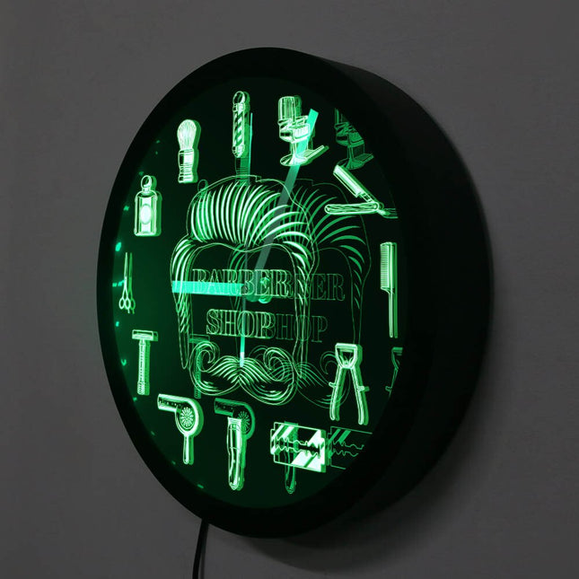 Parturiliikkeen seinäkello LED-valoilla