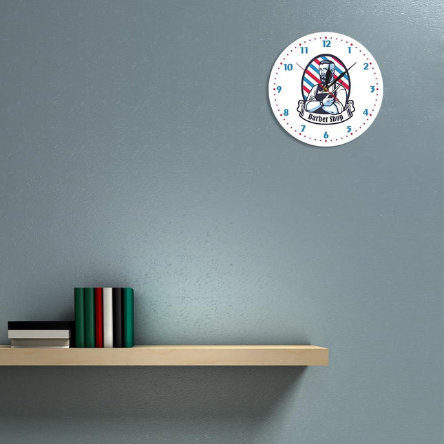 Retro-seinäkello parturiliikkeen sisustukseen