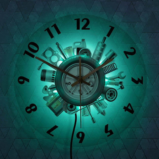 Auton osat seinäkello autotalliin