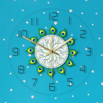 Riikinkukko-aiheinen seinäkello olohuoneeseen