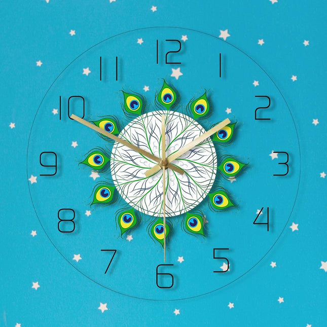 Riikinkukko-aiheinen seinäkello olohuoneeseen