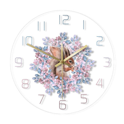 Koristeellinen seinäkello orava-aiheella