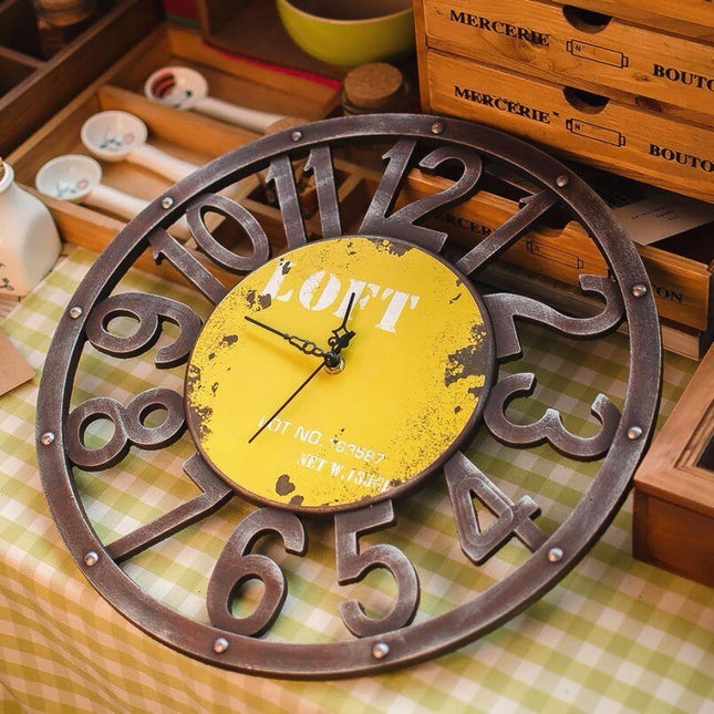Loft-tyylinen teollinen metalliseinäkello