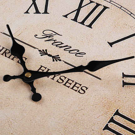 Antiikkinen ranskalais-tyylinen seinäkello