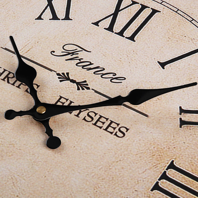 Antiikkinen ranskalais-tyylinen seinäkello