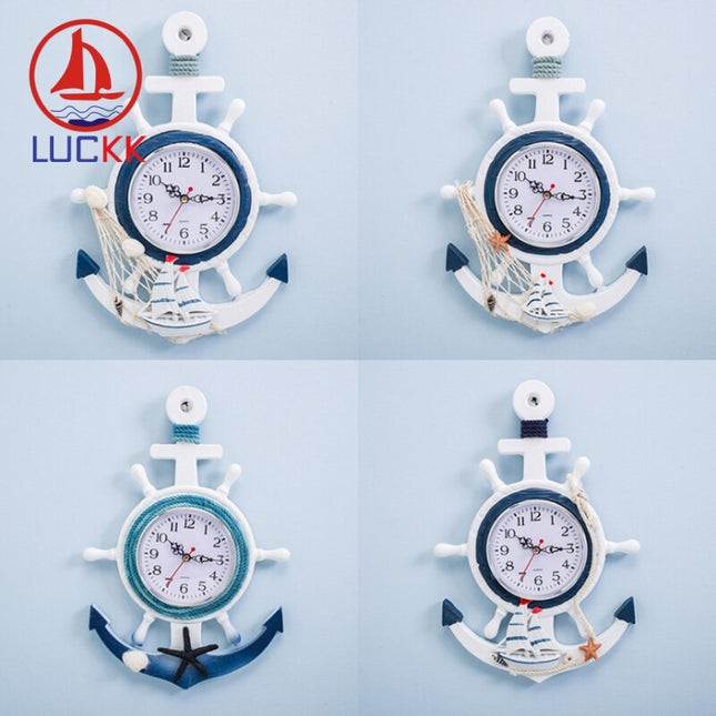 Meriaiheinen ankkuri seinäkello puusta