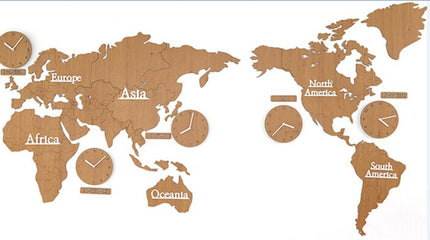 Maailmankartta seinäkello usealla aikavyöhykkeellä
