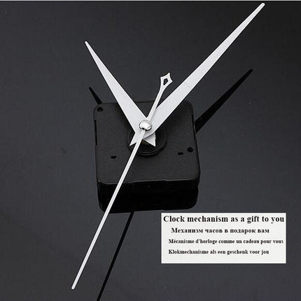 Maalaistyylinen seinäkello roomalaisilla numeroilla