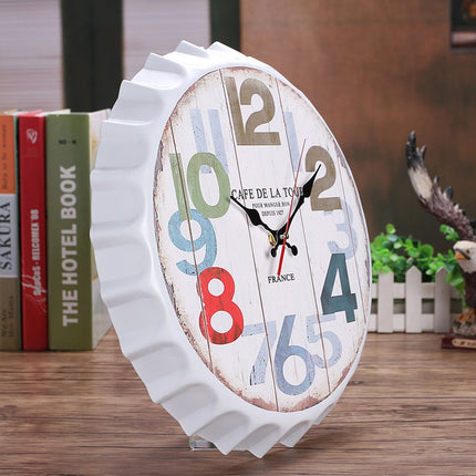 Vintage seinäkello pullonkorkki design