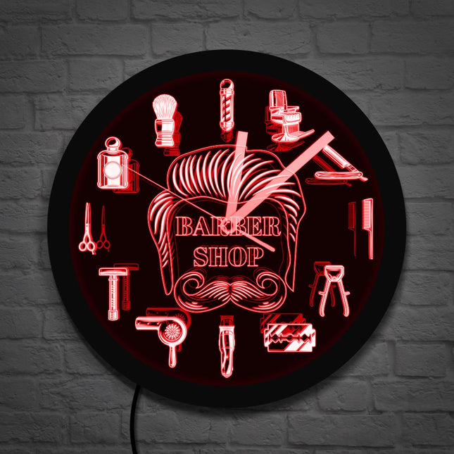 Parturiliikkeen seinäkello LED-valoilla