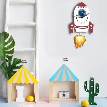 Raketti-aiheinen seinäkello lastenhuoneeseen