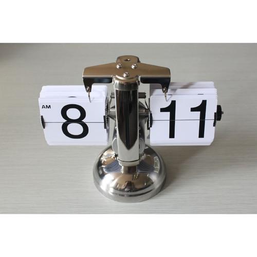 Tasapainovaa'an tyylinen vintage fläppikello