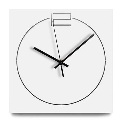 Moderni minimalistinen seinäkello puuta
