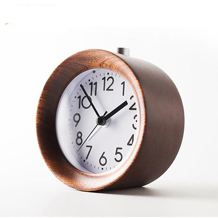 Pyöreä puinen herätyskello yöpöydälle